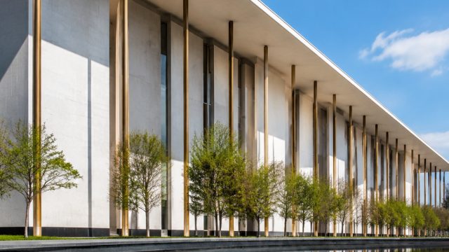 Kennedy Center Unveils New Facade in Post-Trump Era
