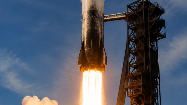 SpaceX Launches Innovative Starfall Capsule, Advancing Space Exploration