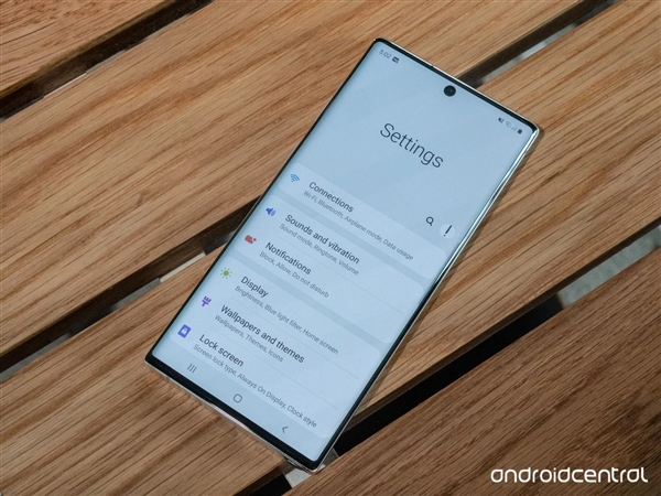Samsung counterattacks! Galaxy Note 10+ supports 45W fast charging, and it only takes 57 minutes to fully charge